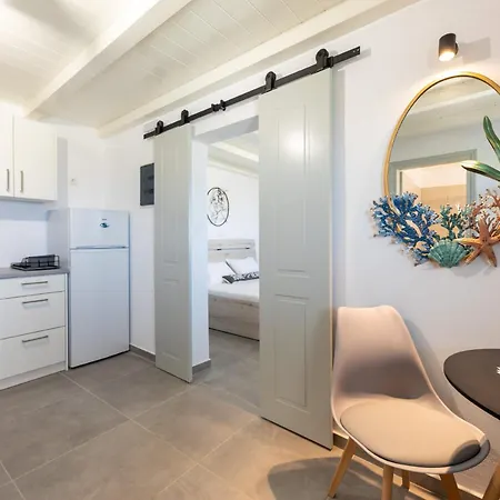 Appartamento Paros Casa Costa Oro