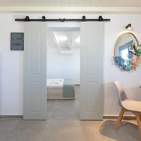 Appartamento Paros Casa Costa Oro *